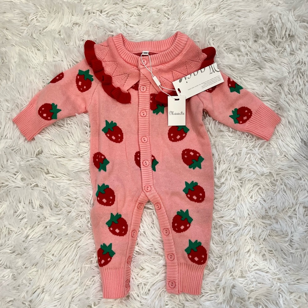 Knitted Long Sleeved Romper (6m)